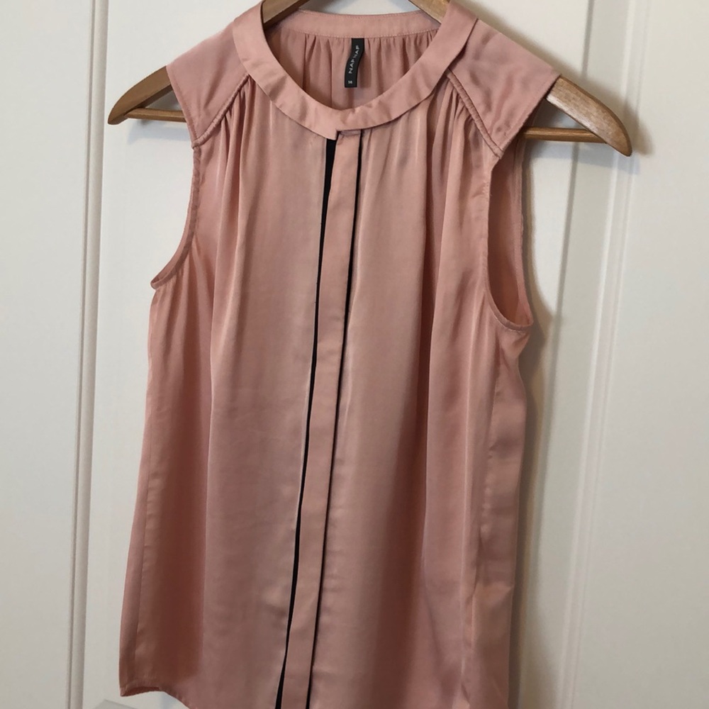 Silky Naf Naf soft pink/black sleeveless blouse